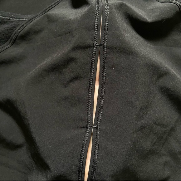 Lululemon / Tank Top - Picture 5 of 5